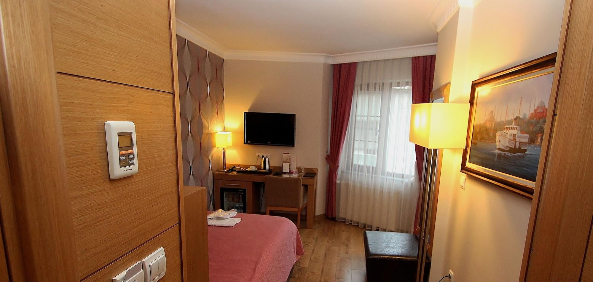 Levent Hotel Истанбул Екстериор снимка